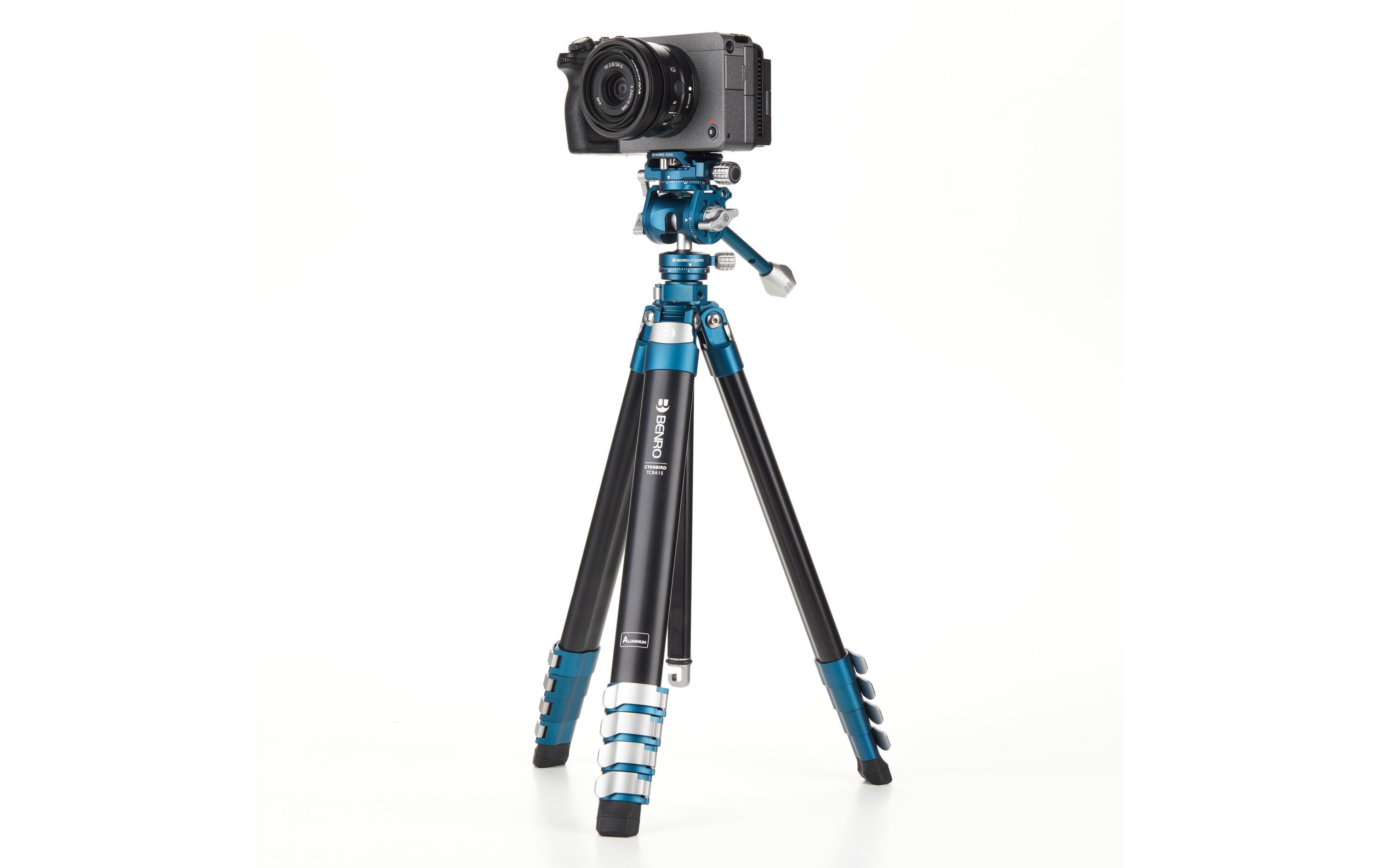 Stativ TCBA15FS20PROC Cyanbird Kit Alu<br>Leichtes und reisefreundliches Stativ für die Erstellung von Fotos, Videos und Inhalten