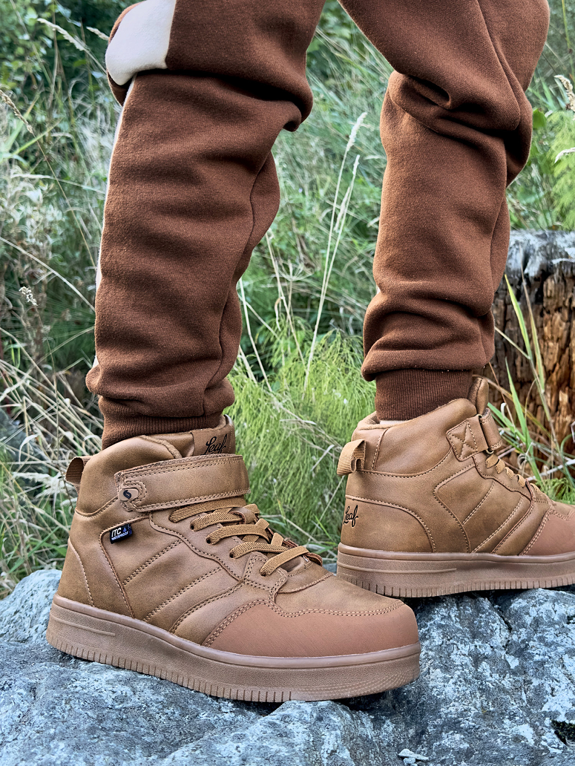Leaf Omne Waterproof Warm