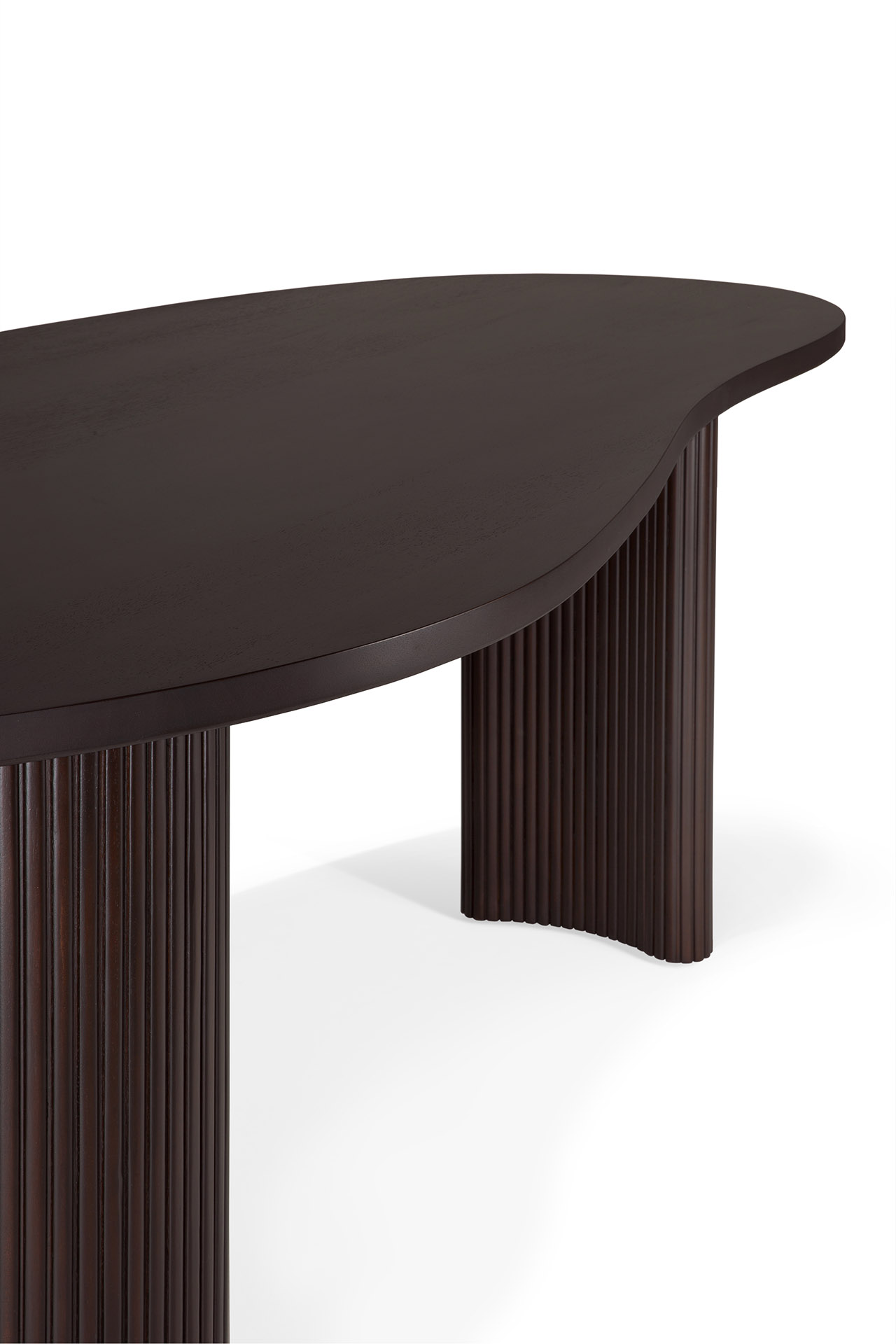 Ethnicraft - Boomerang bureau 200 - donker mahonie