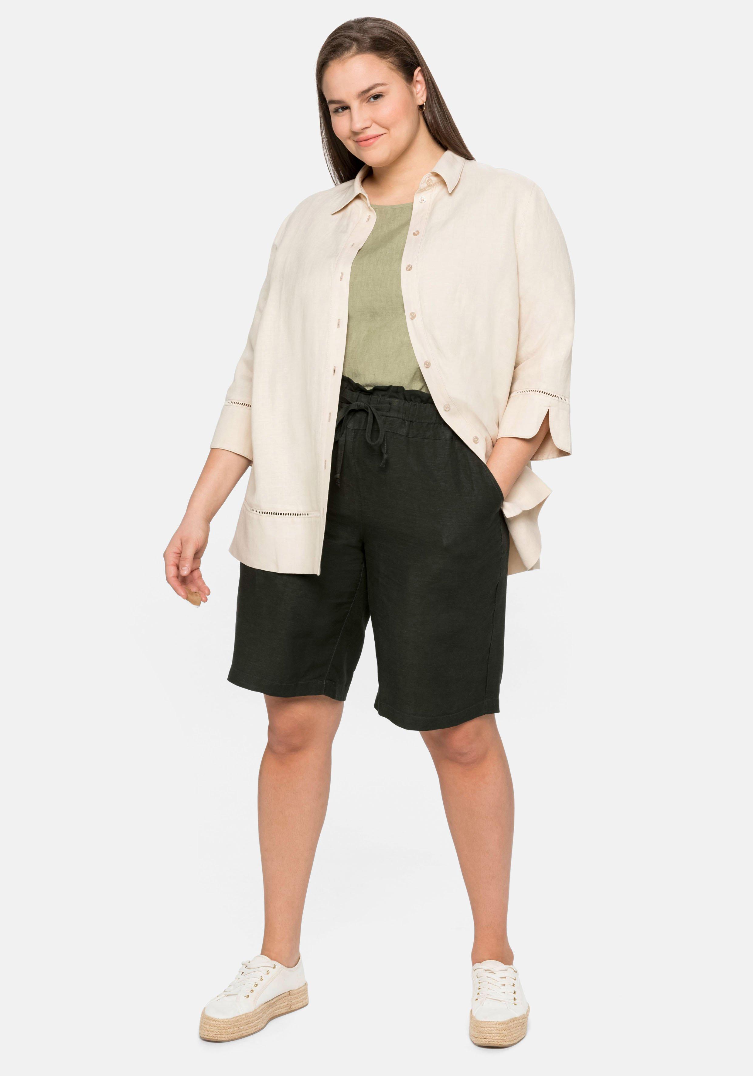 Bluse im Leinen-Mix, mit Lochmusterdetails