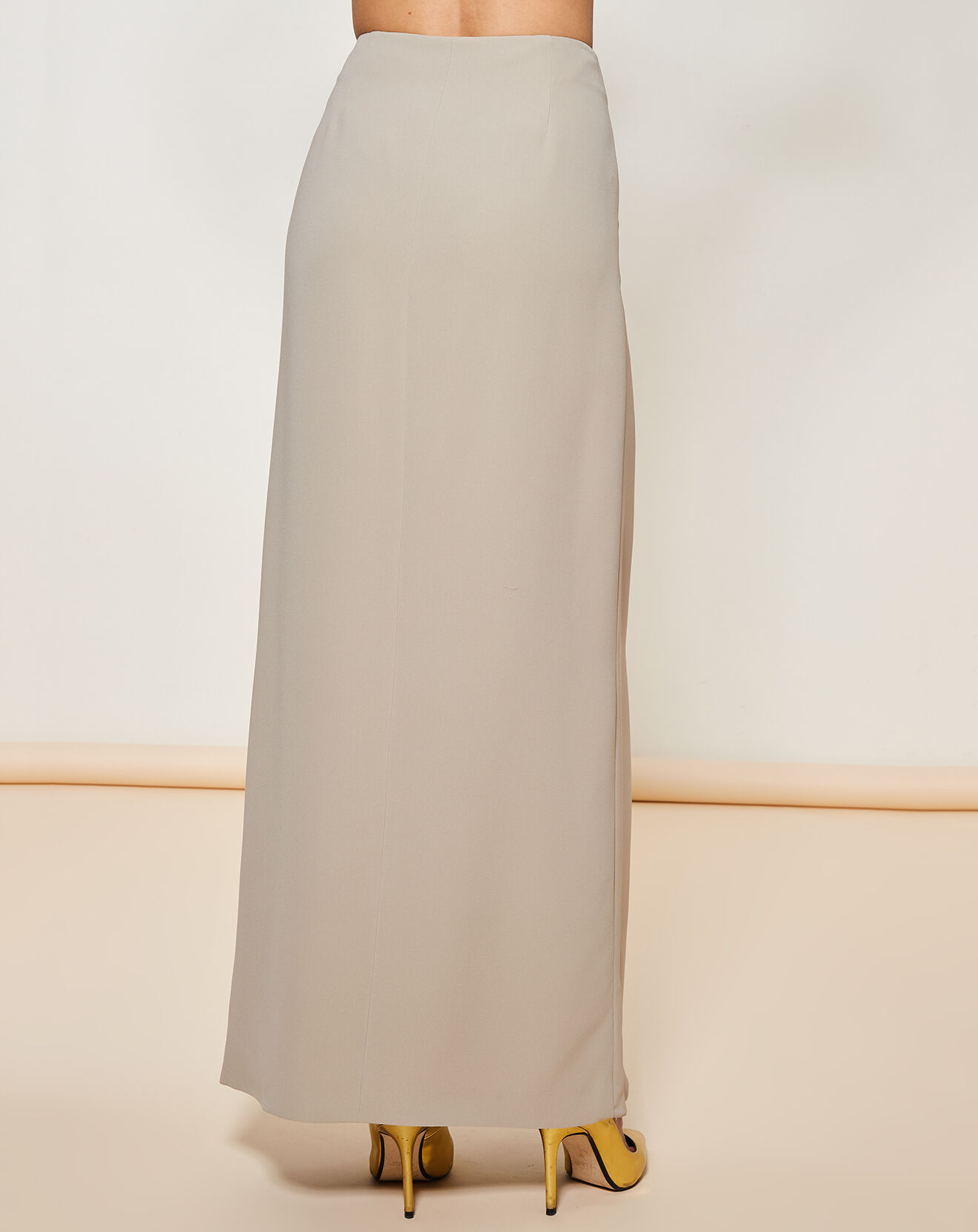 Giorgio Armani Jupe longue 100% Soie croisée beige