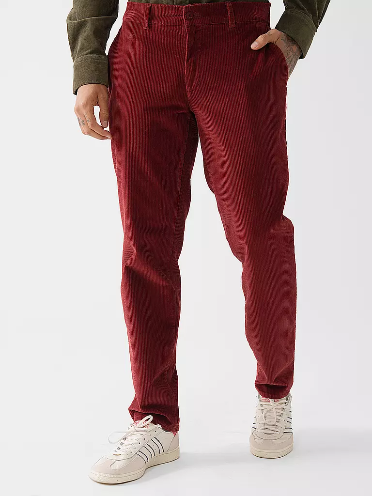 BRAX Cordhose FABIO JOG rot