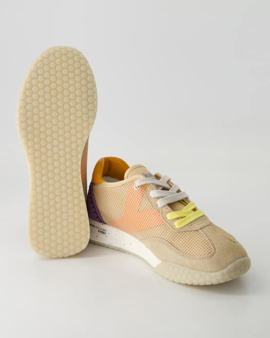 Keh-Noo Hippie Sneaker in Beige