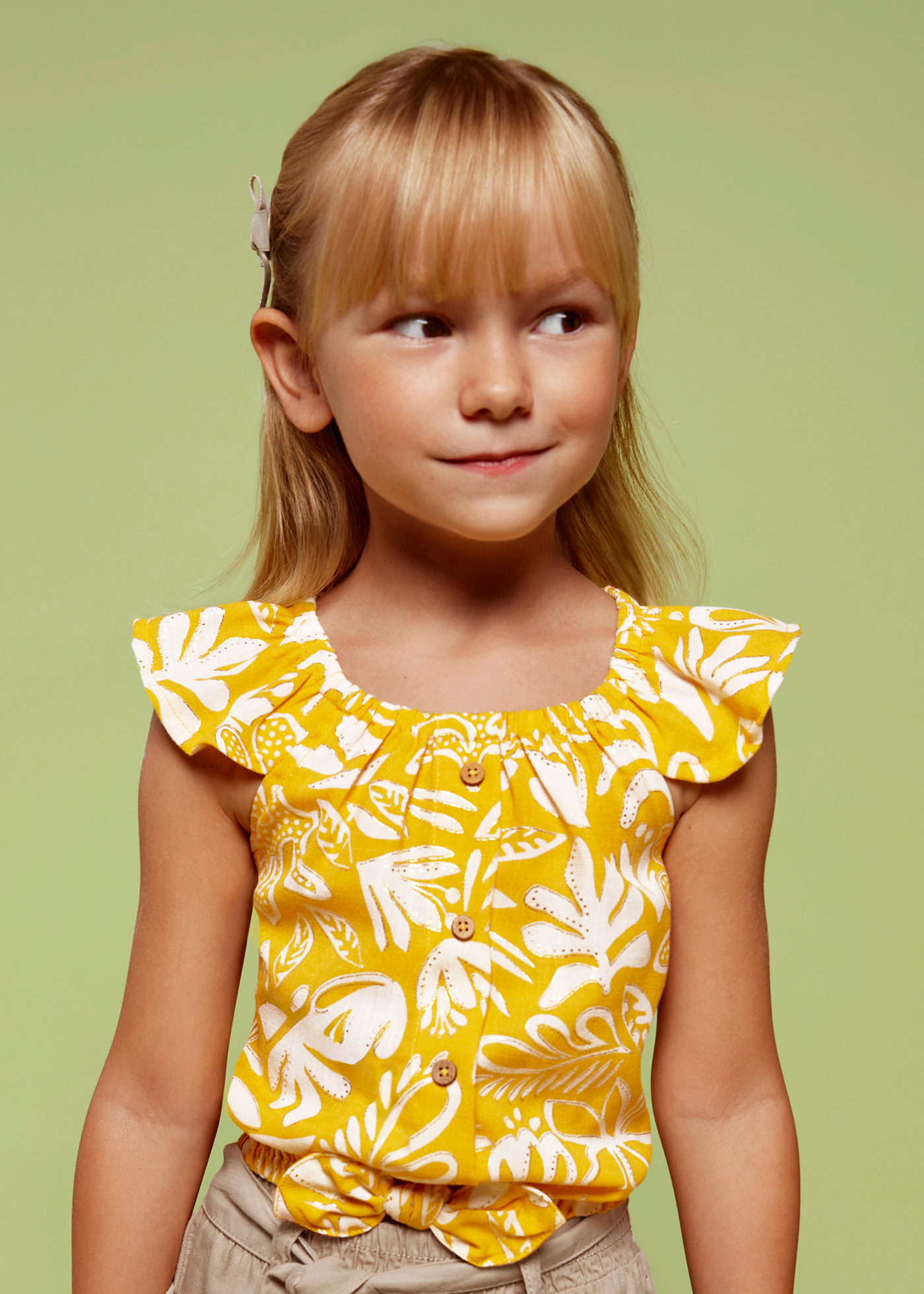 Top estampado Honey Girl com nó