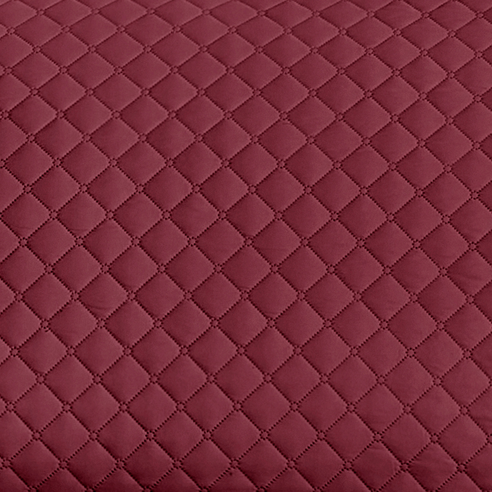 Capa protetora para sofá Vipalia com estampa de diamante. Cor bordô. Chaise longue esquerda de 240 cm.