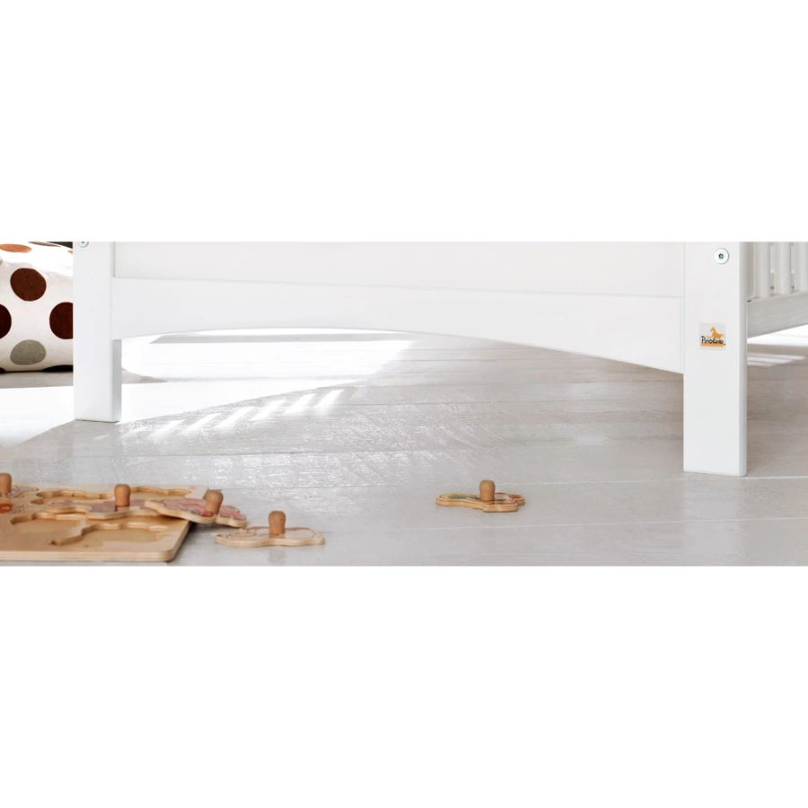 Pinolino Kinderzimmer Florentina extrabreite Kommode, Regalaufsatz und Bett 60 x 120 cm