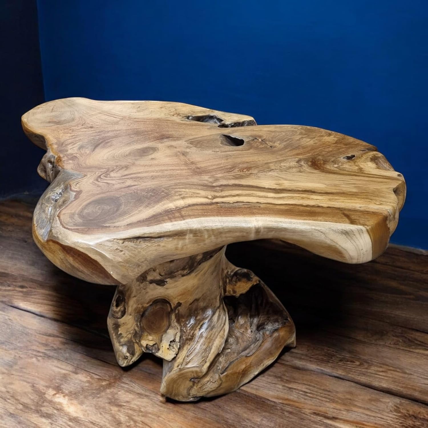 Kinaree Teak Wurzelholz Couchtisch LAT KRABANG - Massivholz Wohnzimmertisch mit einzigartiger Form und Maserung in rustikaler Optik Natur