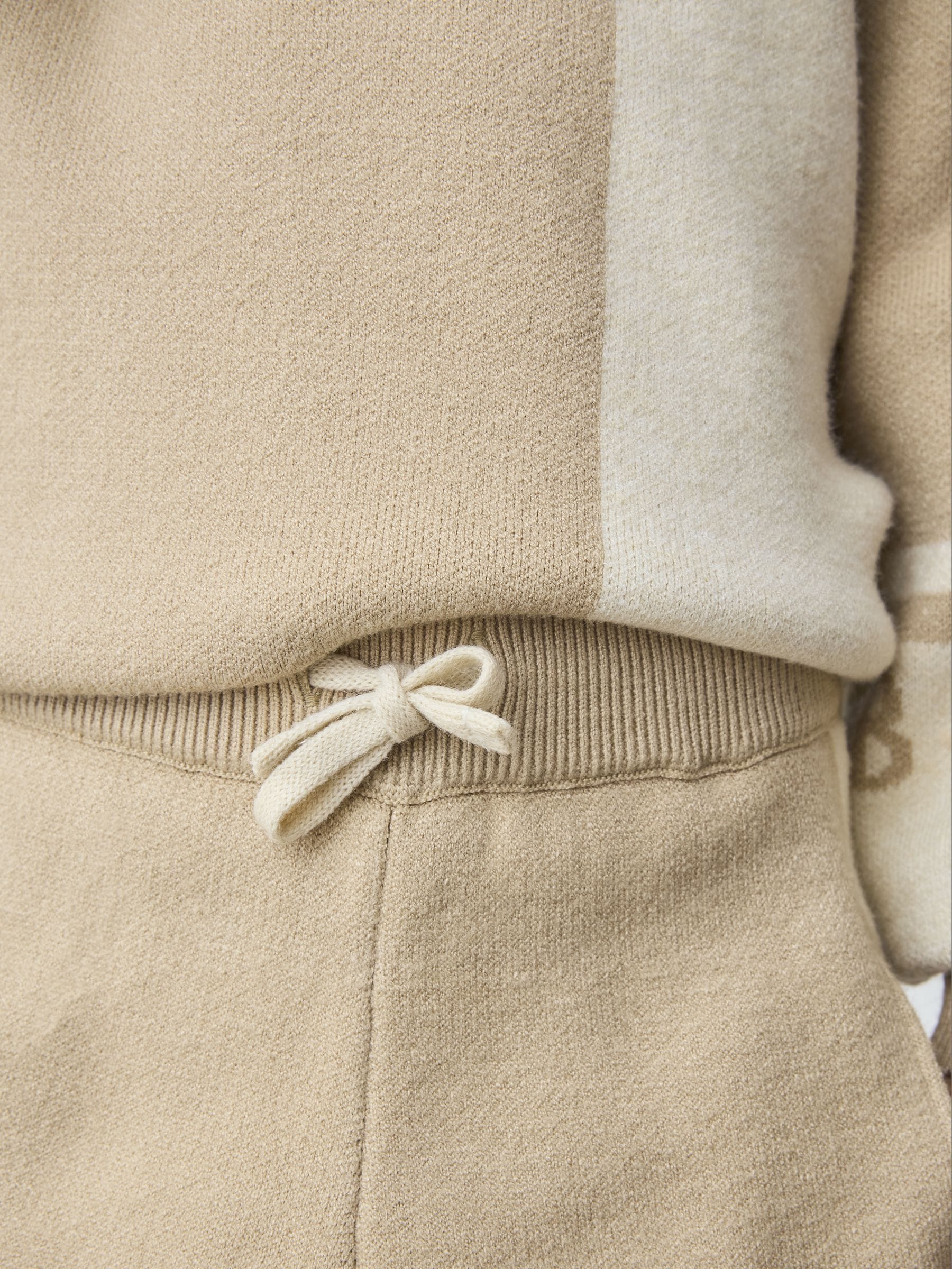 Pastelgeel - Baker by Ted Baker Colourblock Knitted Sweatshirt and Joggers Set