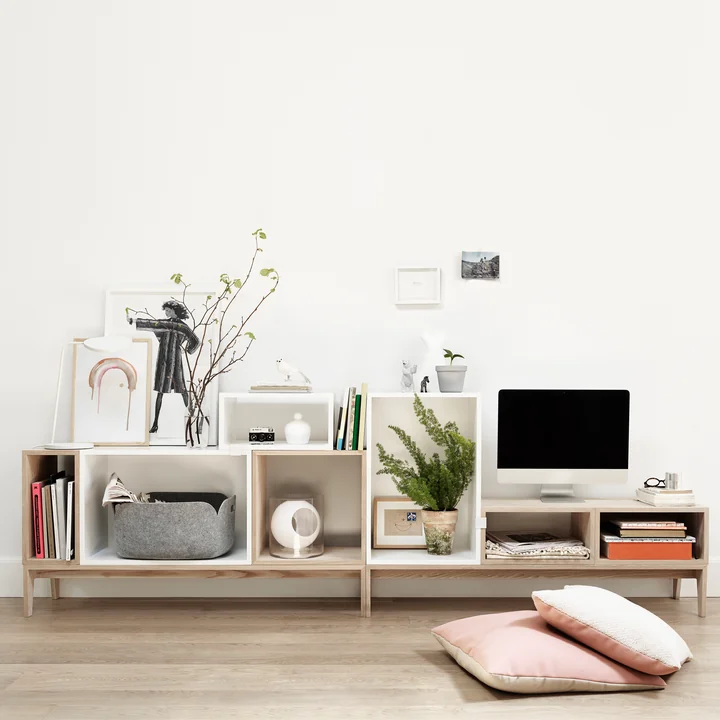 Muuto - Stacked System Regalmodul mit Rückwand, medium / weiss