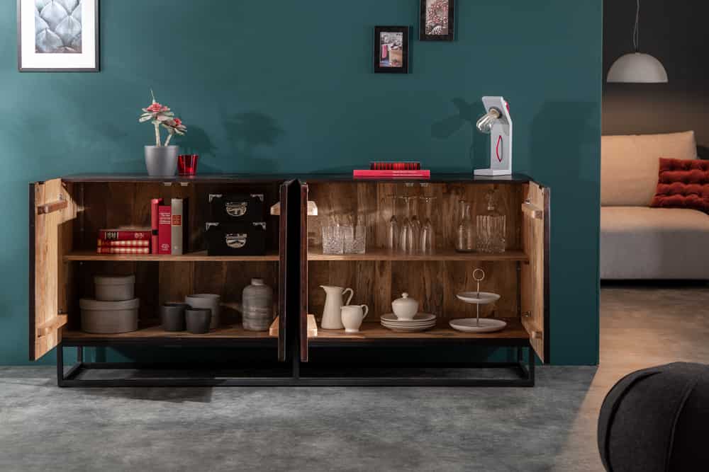 Massives Sideboard CREATIVO 180cm Mangoholz aufwändige 3D Front Retro Design