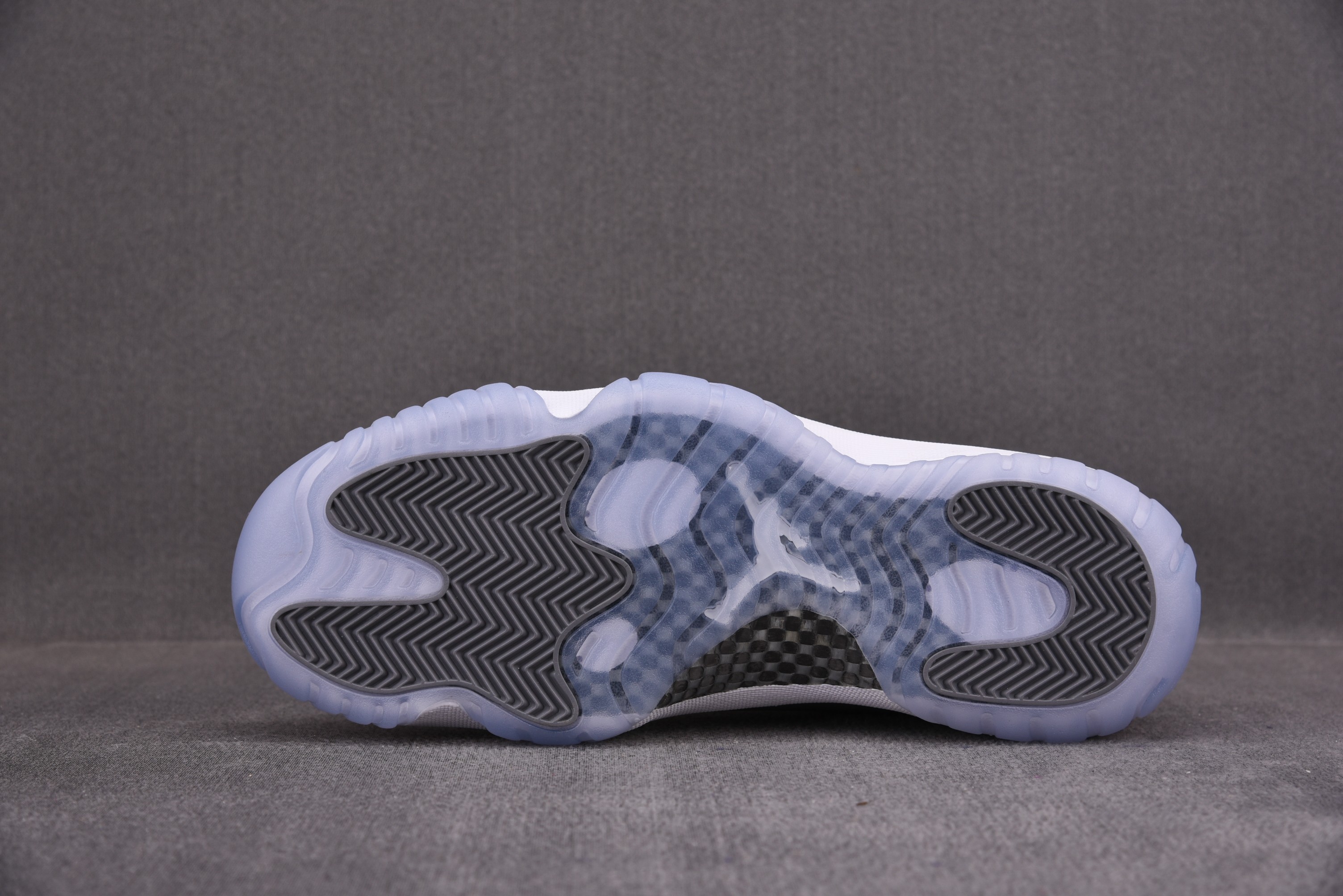 Jordan 11 Retro Cool Grey (2021)
