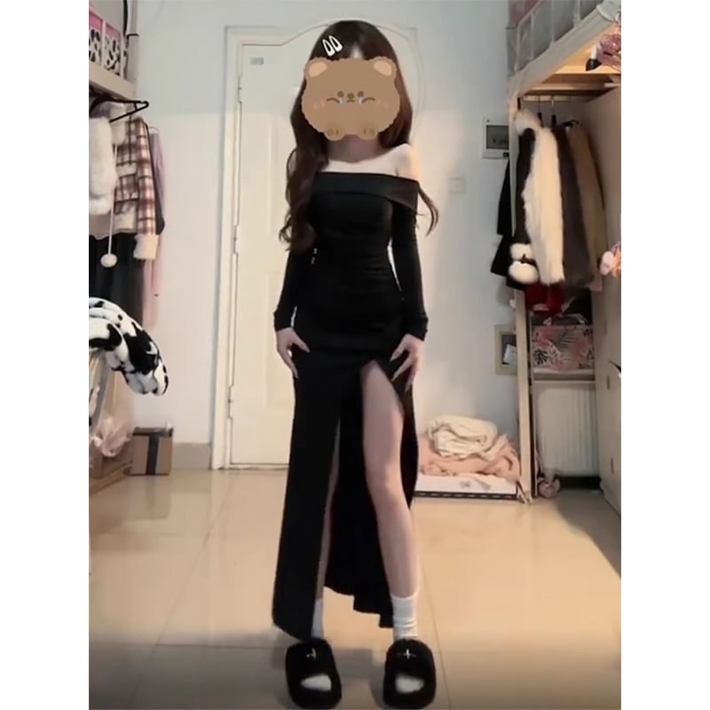 Dreamkura - Lange mouw off-shoulder maxi-jurk met effen zijsplit
