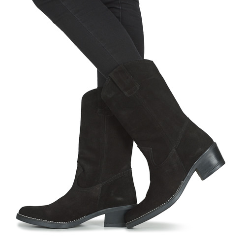 Casual Attitude - NESCARGO - Noir