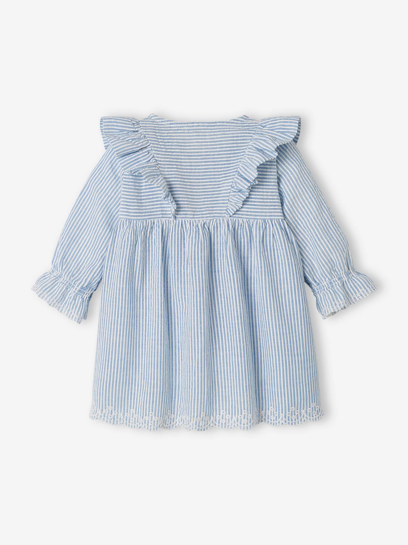 Vestido de bebê azul gelo em tecido seersucker