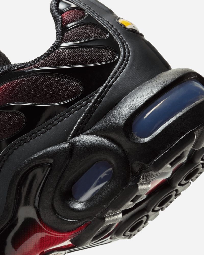 Chaussures Nike Air Max Plus Noir & Rouge pour enfant