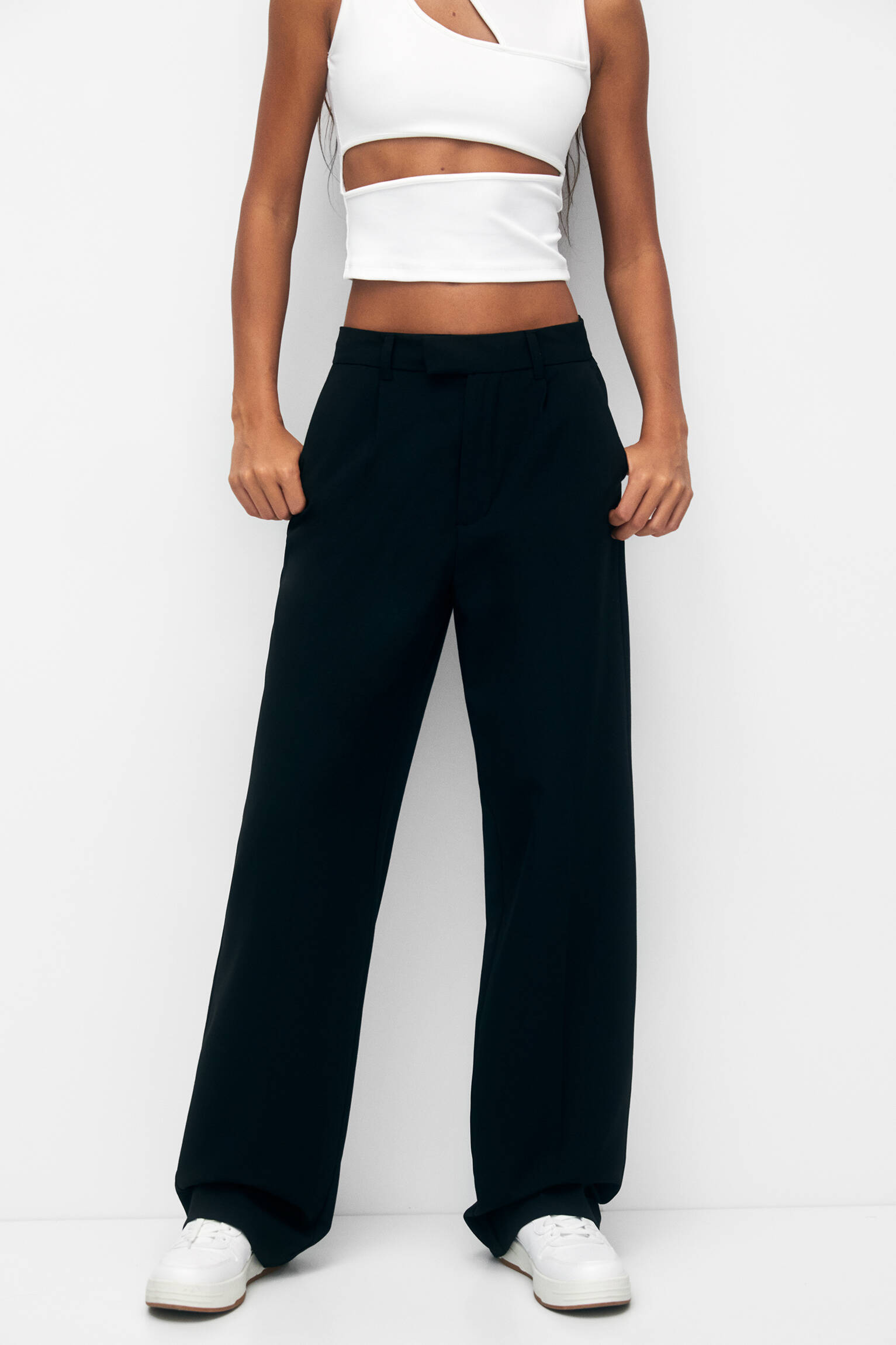 Calça social com pregas - preta