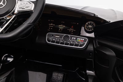 Mercedes Benz CLA45 Elbil, Svart