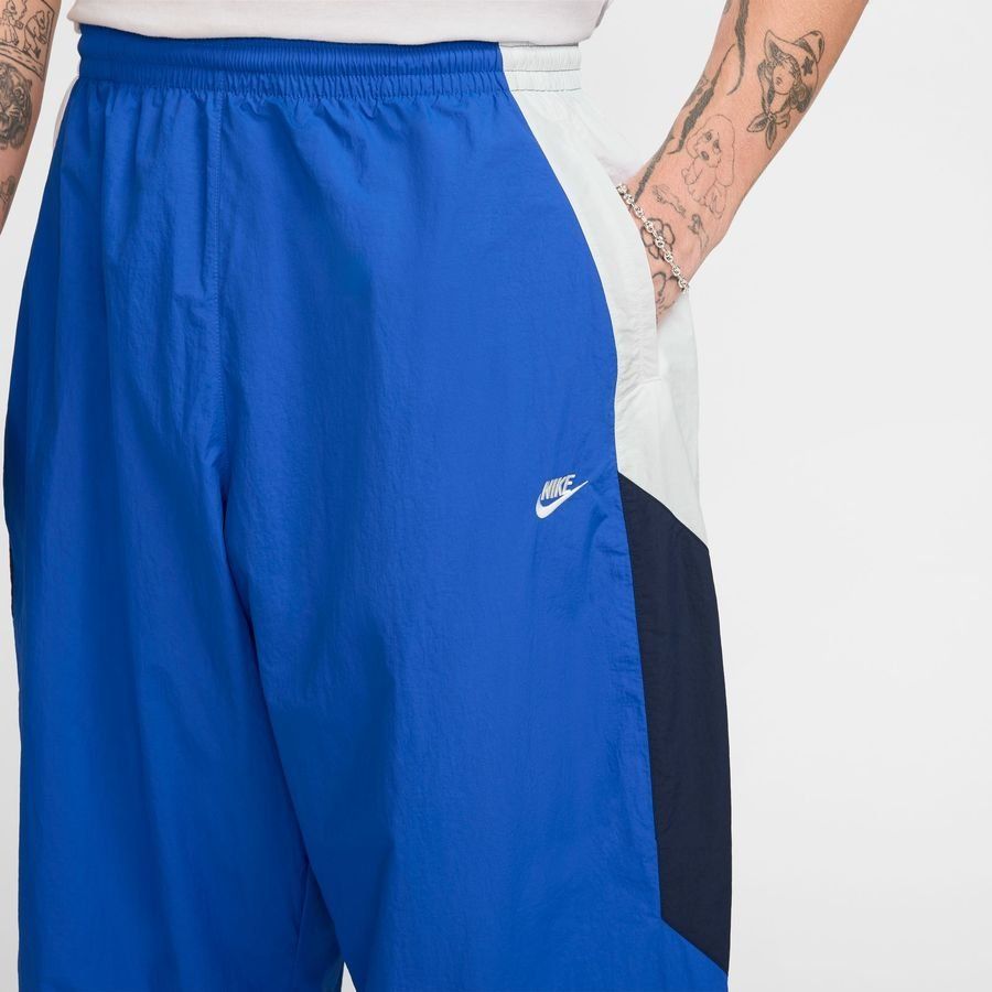 Nike Bas de Survêtement Club Woven Oversized - Bleu/Blanc/Bleu Foncé/Blanc