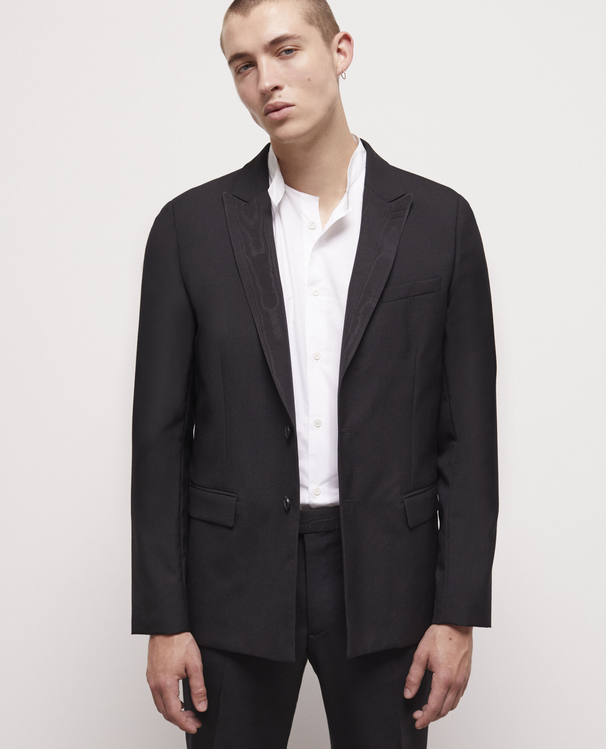 Veste de costume en laine noire