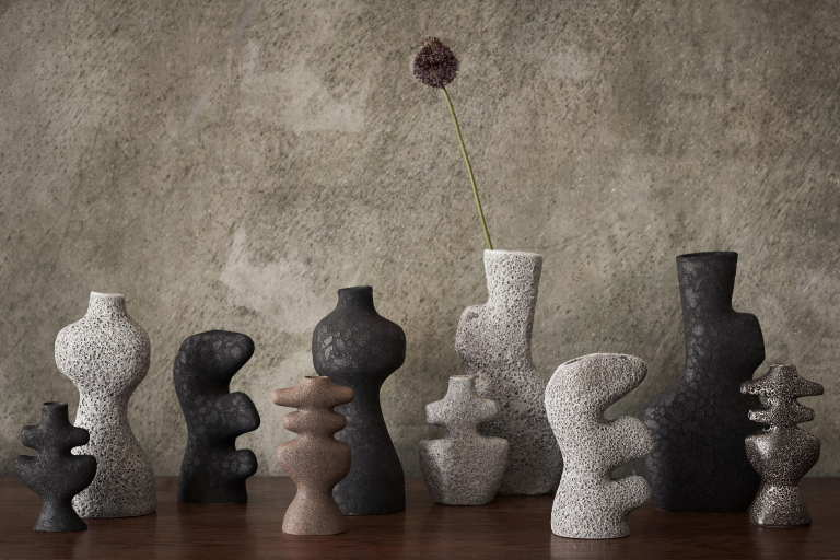 Ferm Living Yara vaas M rustic iron