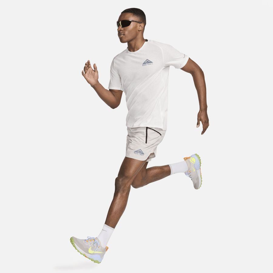 Nike Trail Solar Chase Men's Dri-FI SUMMIT WHITE/BLACK