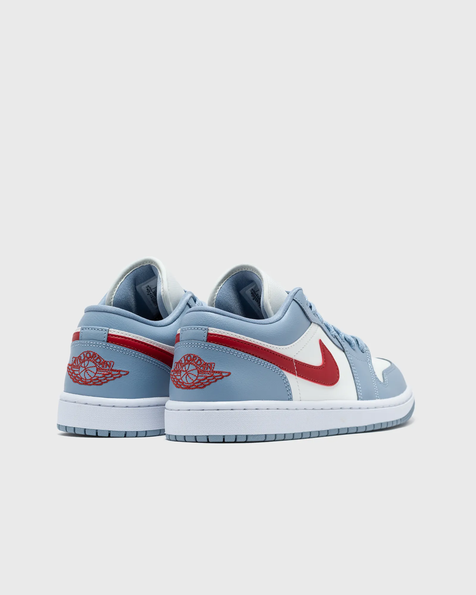 Jordan WMNS AIR JORDAN 1 LOW