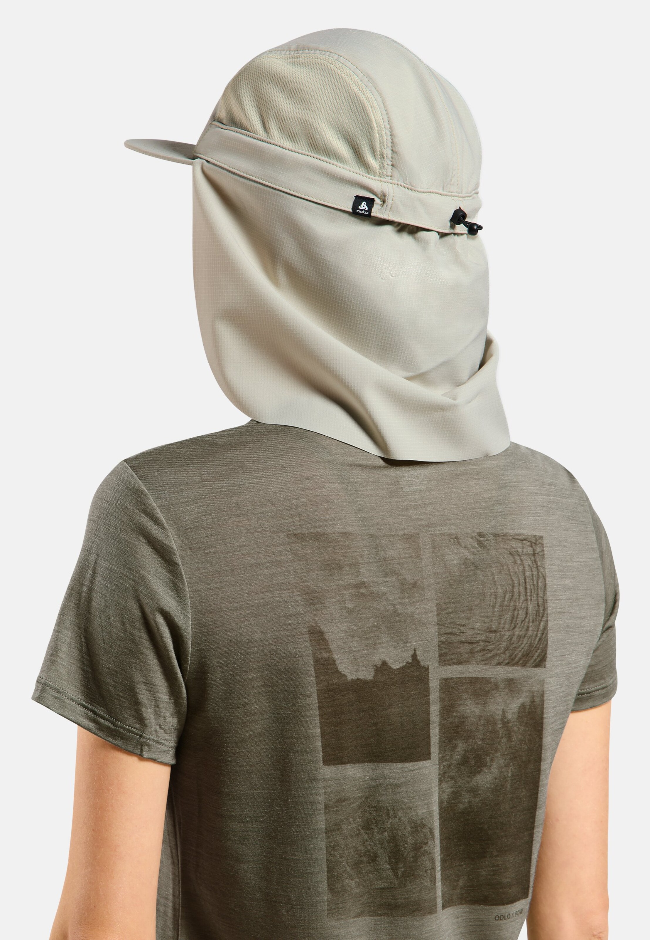 Performance Light Cap mit Sonnenschutz in agate gray
