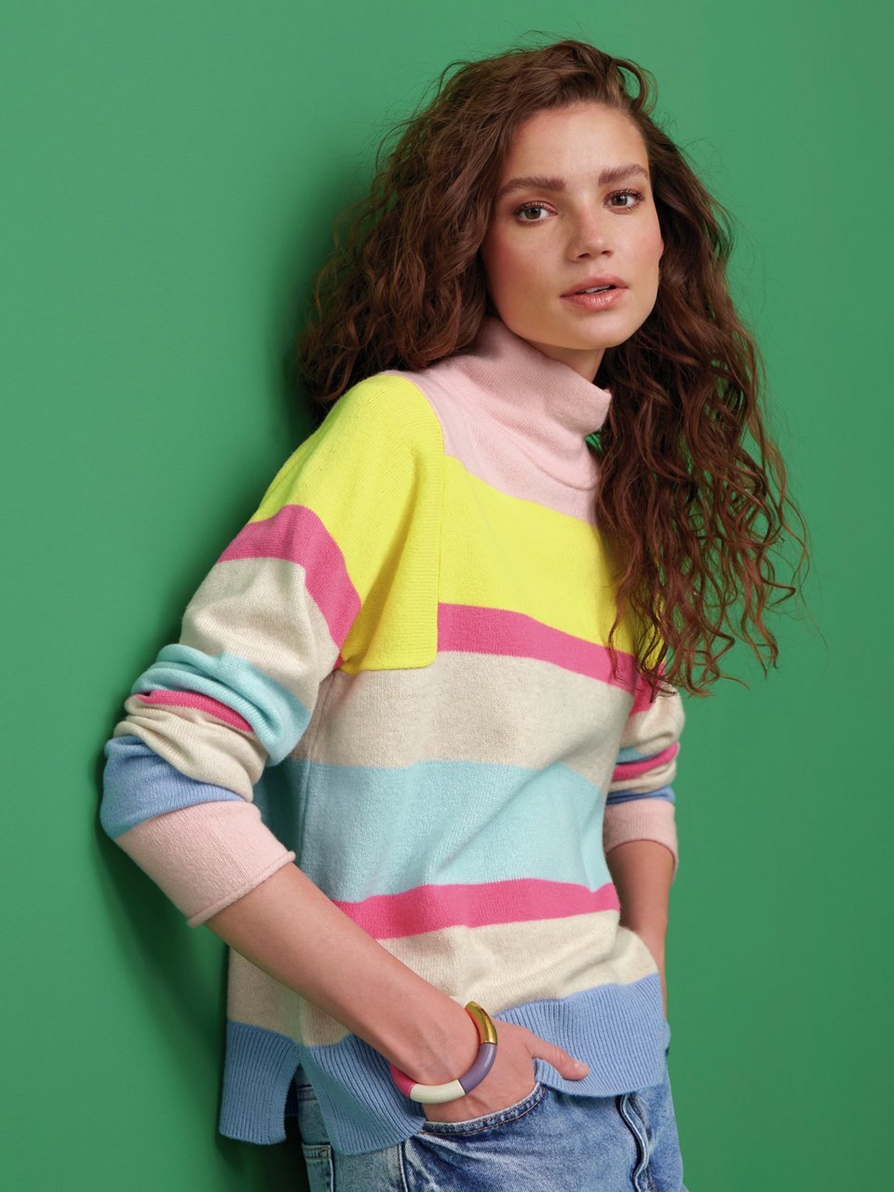 Pullover mit Stehbund
