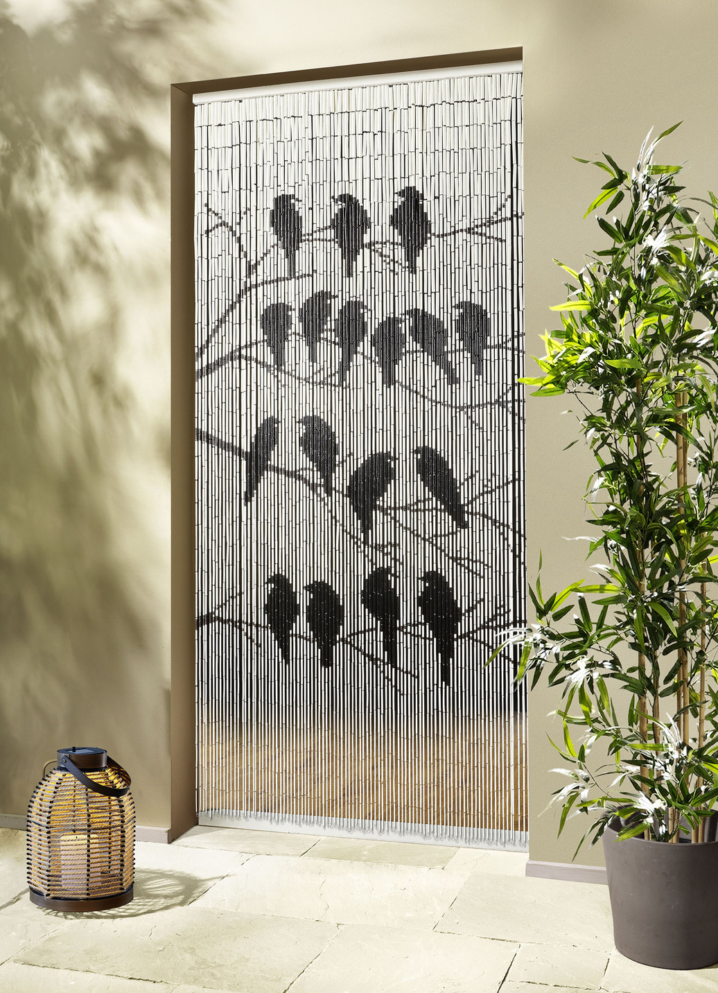 Bambusvorhang mit Vogelmotiv