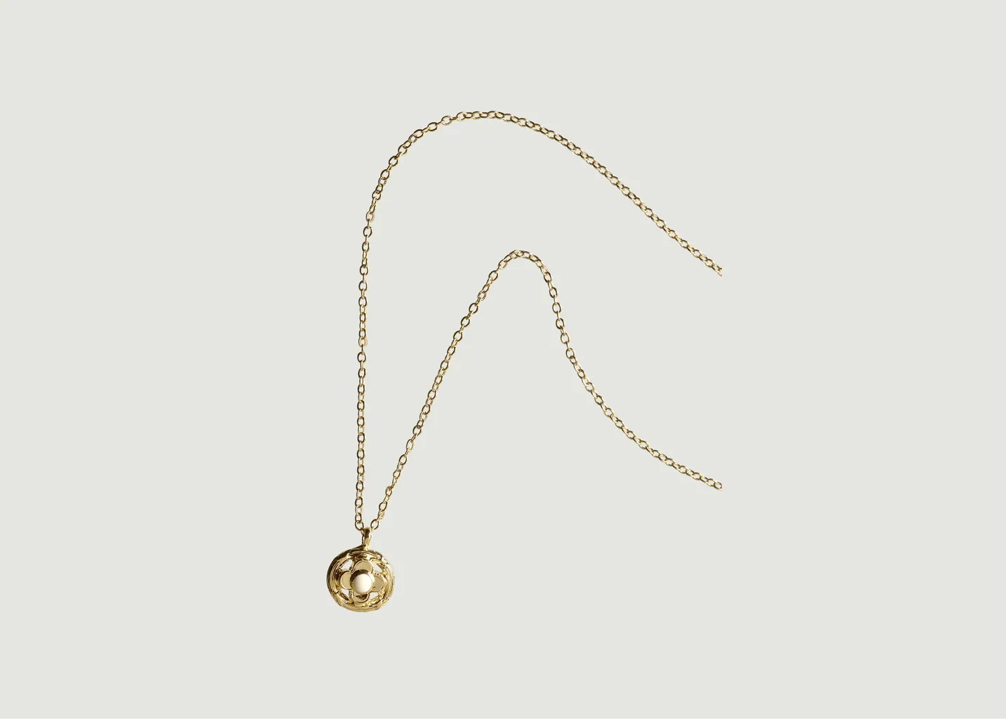 Collier pendentif Madeleine collaboration Louise Damas x L'Exception Paris L'Exception Paris
