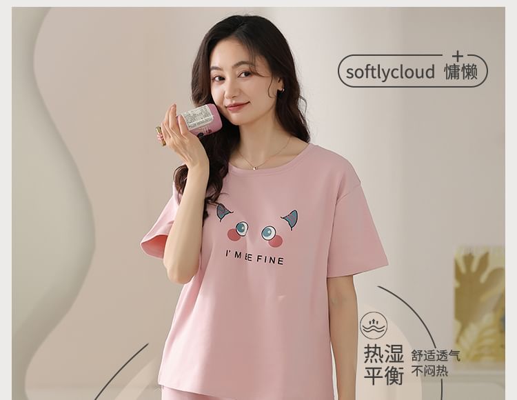 Jeony - Pyjamaset: T-shirt met korte mouwen en cartoonprint + korte broek