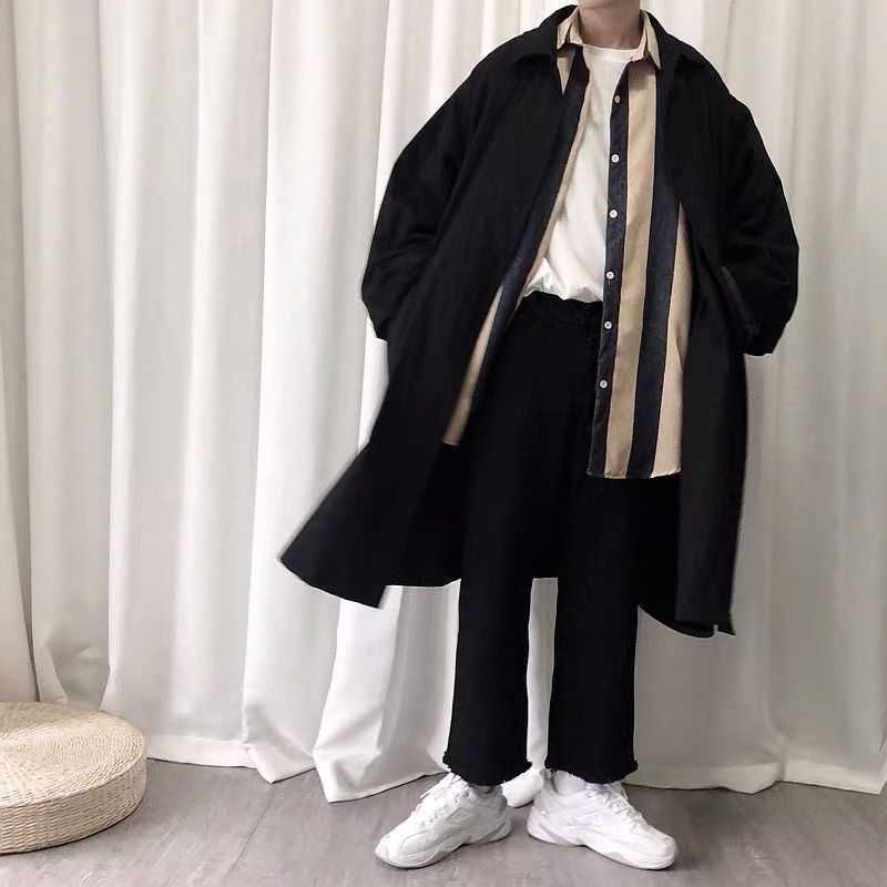 Wewewow - Lange trenchcoat met kraag en effen kleur