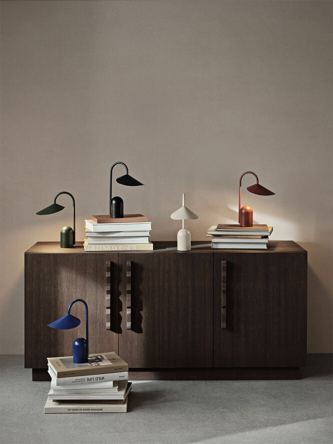 ferm LIVING Arum Portable Lamp - Bright Blue Bright blue