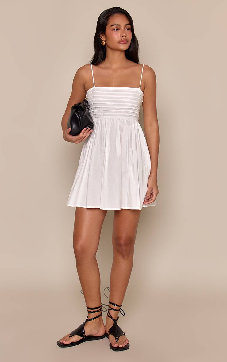 Blanc Robe Courte À Bretelles Aspect Lin