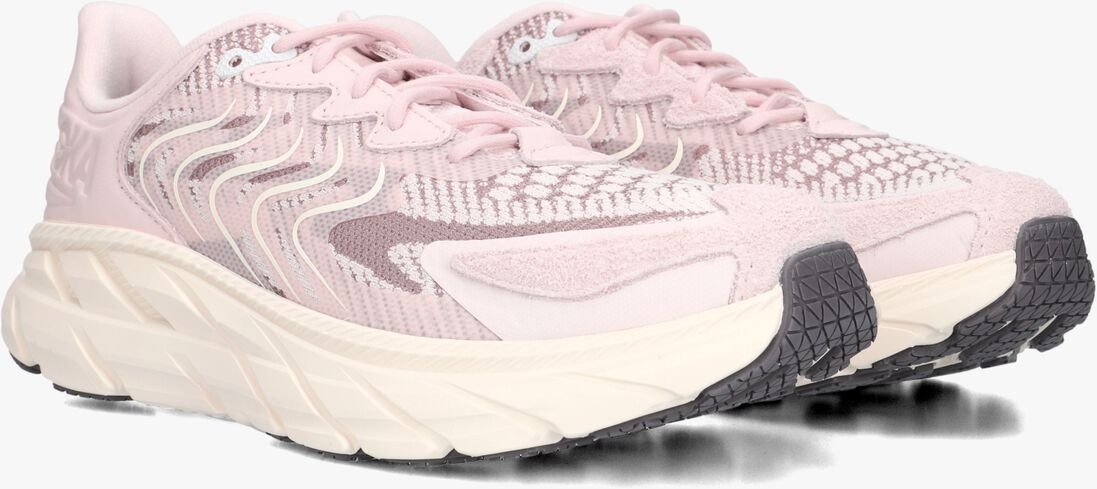 roze hoka sneakers clifton ls