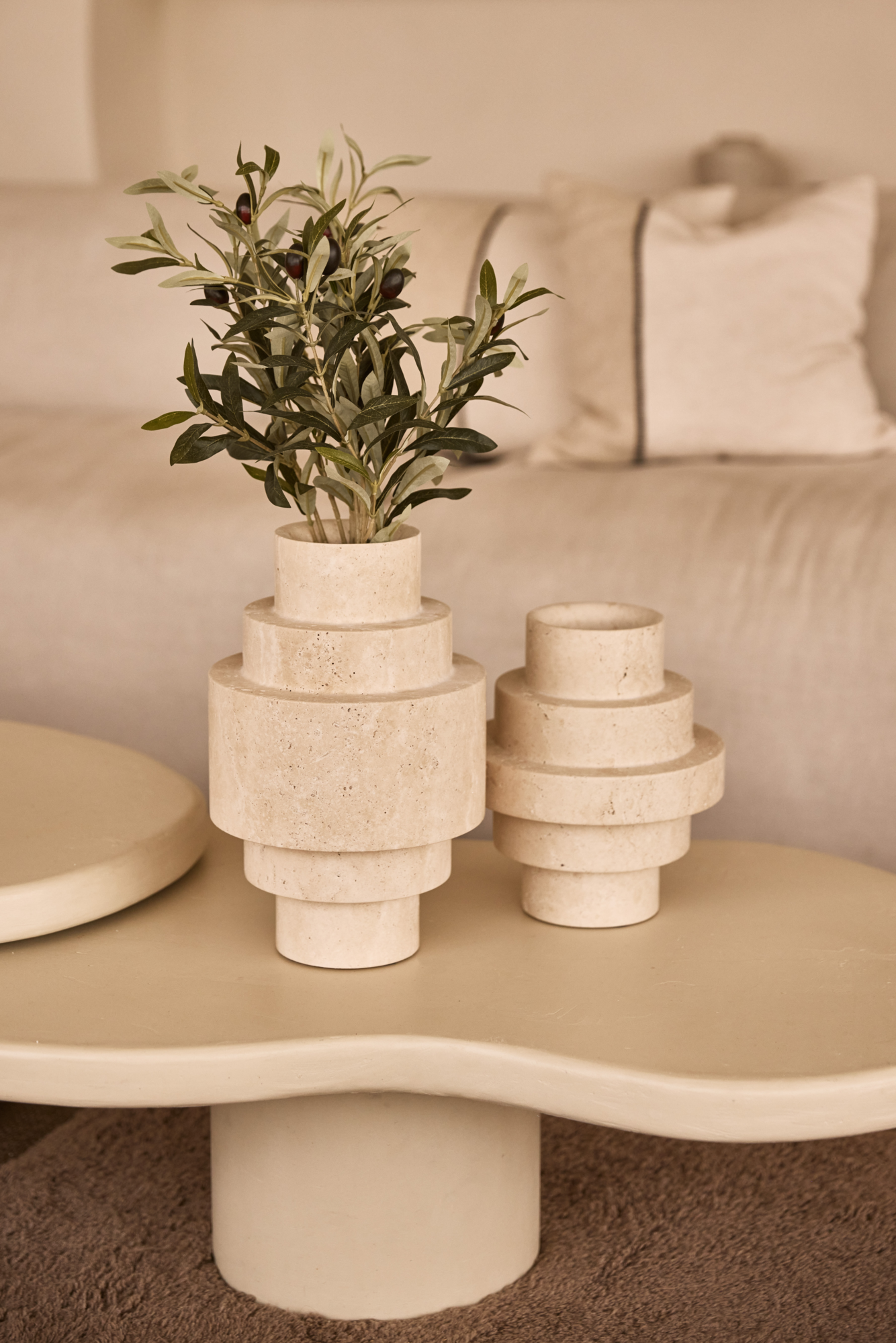 Vaas Agano Travertine M