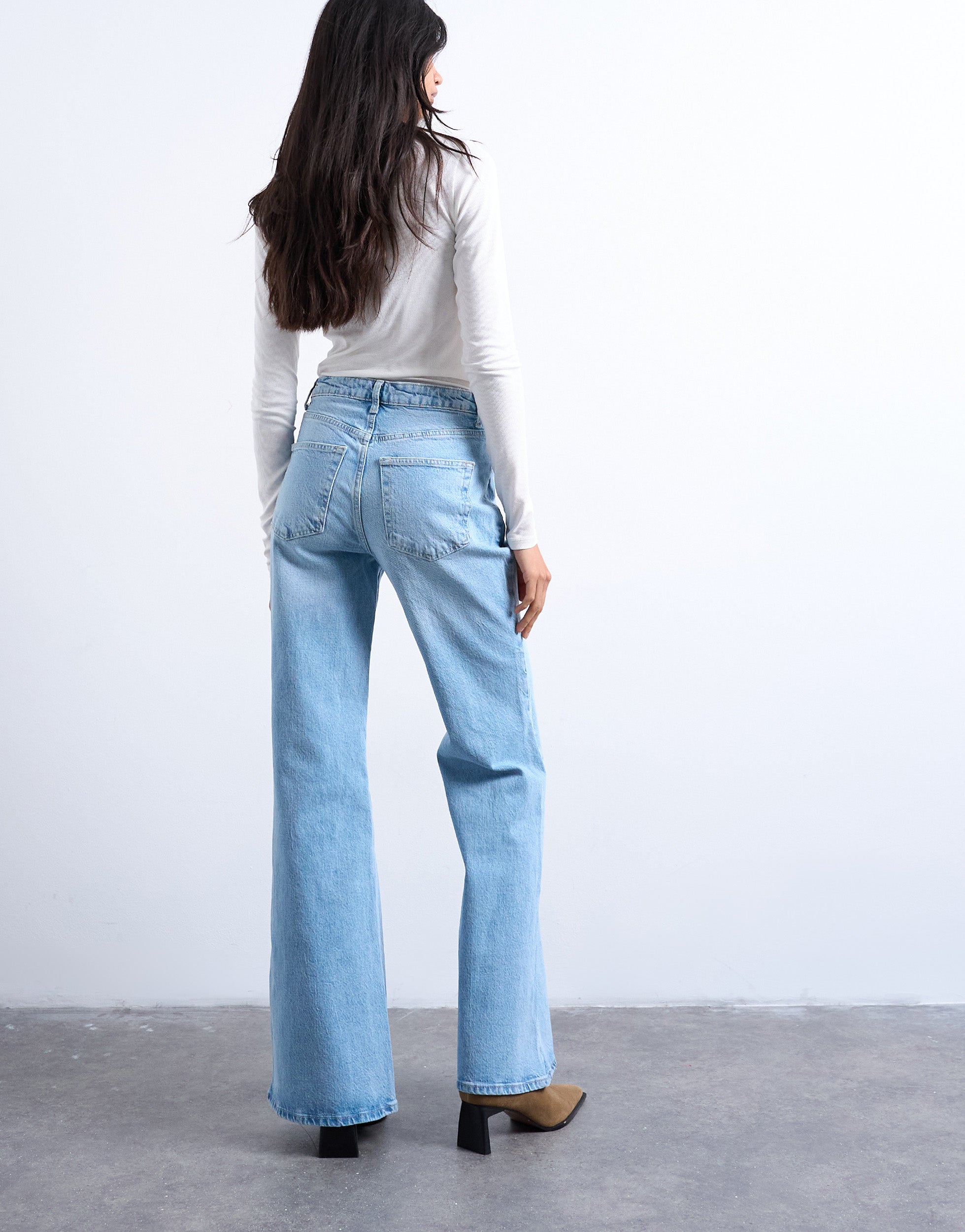 TSMARIE Mid rise Flared fit Jeans