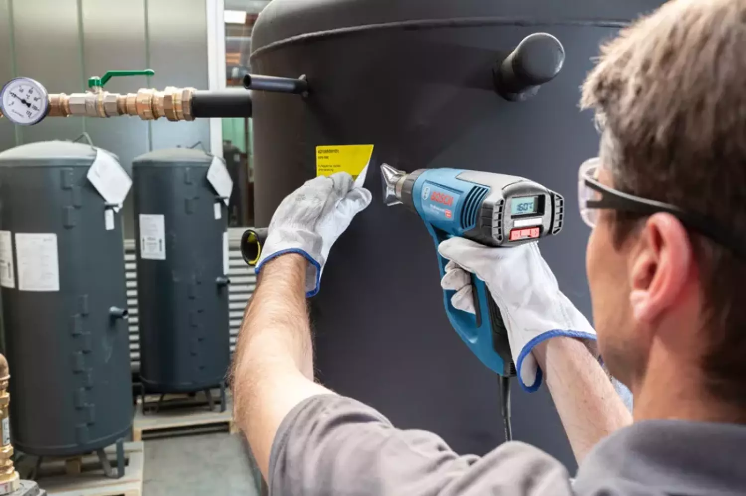 Bosch GHG 23-66 Heteluchtpistool inclusief accessoires in L-Boxx