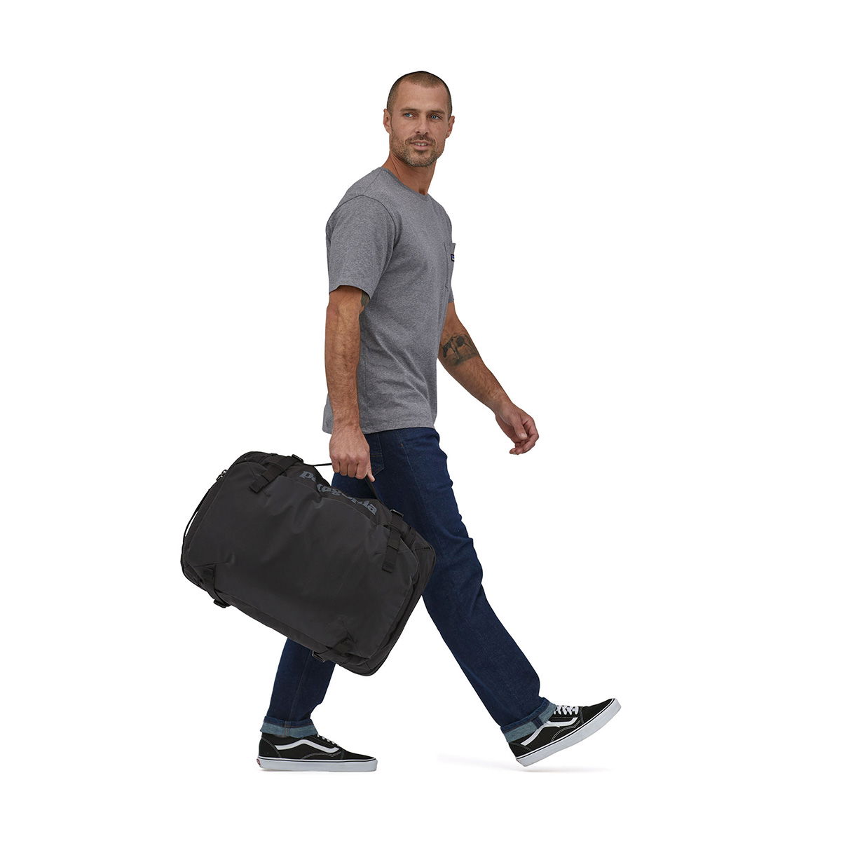 Patagonia Black Hole MLC 45 L (Black)