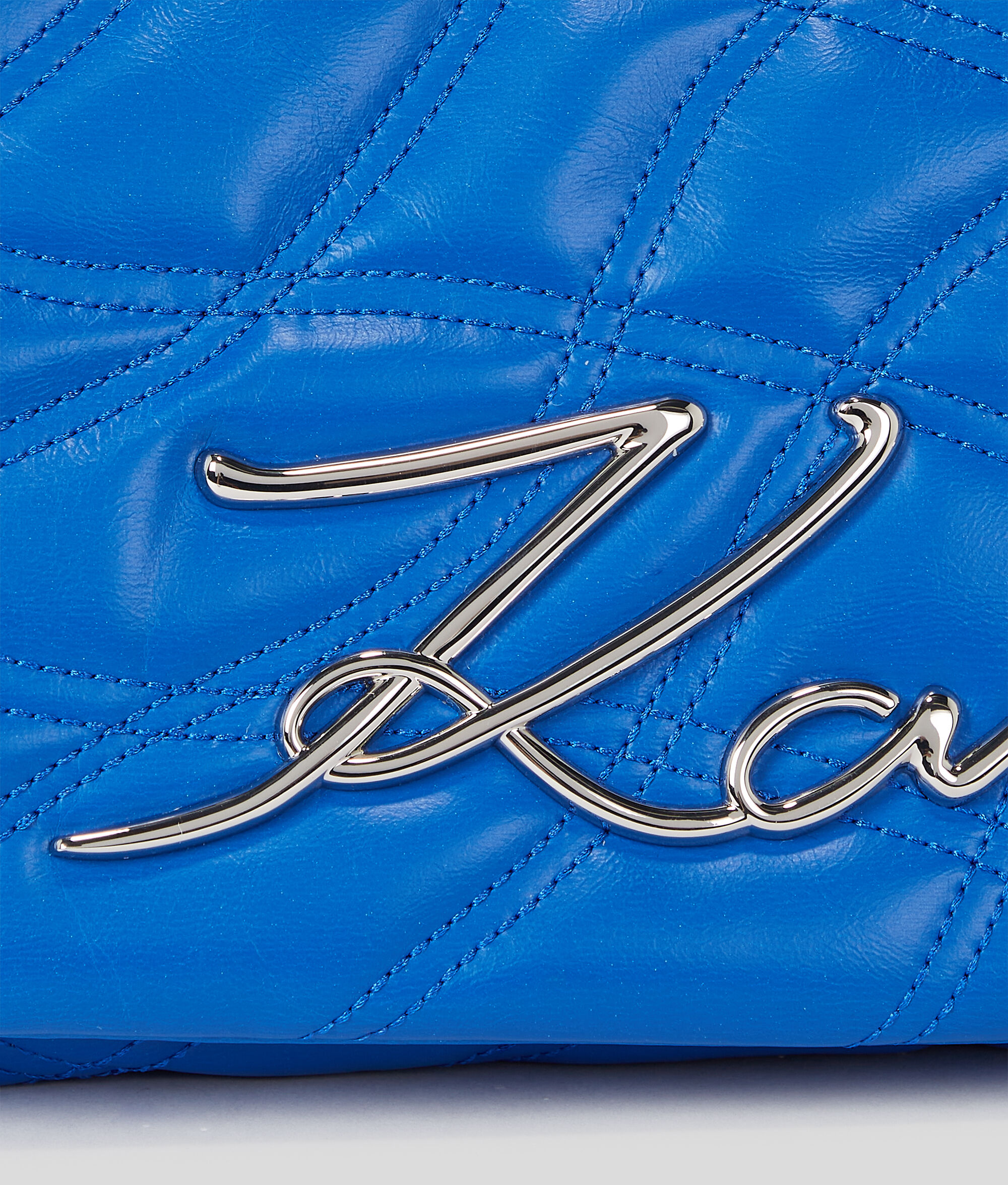 SAC BAGUETTE MATELASSÉ K/SIGNATURE SOFT