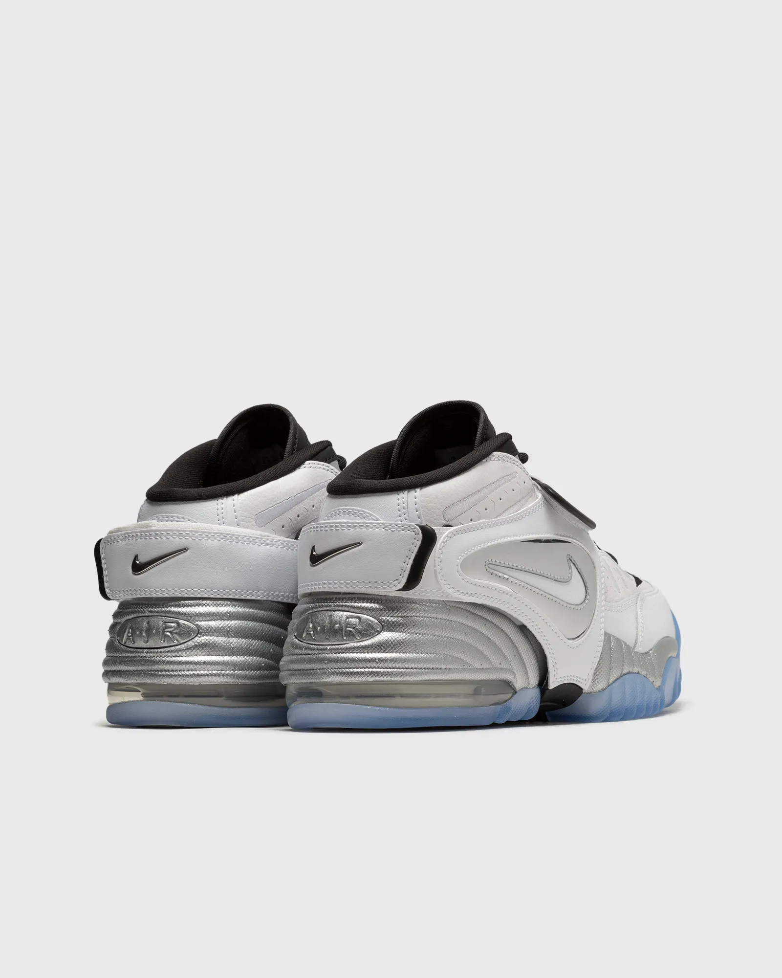 Nike WMNS AIR ADJUST FORCE 2023