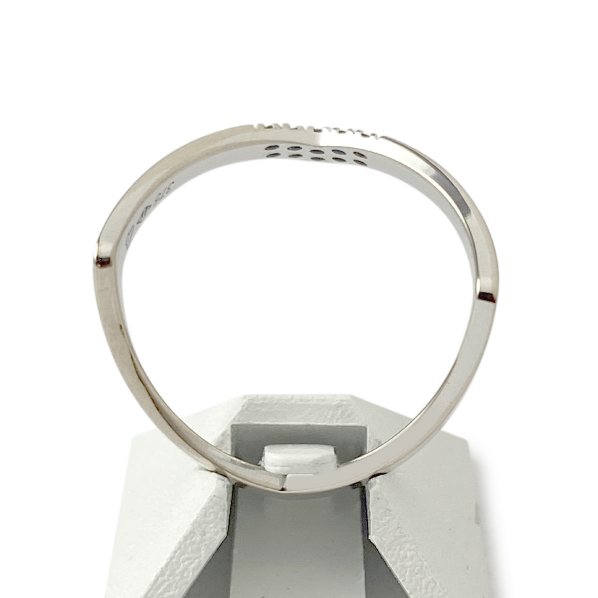 Bague d'occasion or 375 blanc saphirs
