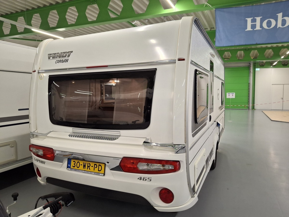 Fendt Saphir 465 SFB 2017 caravan