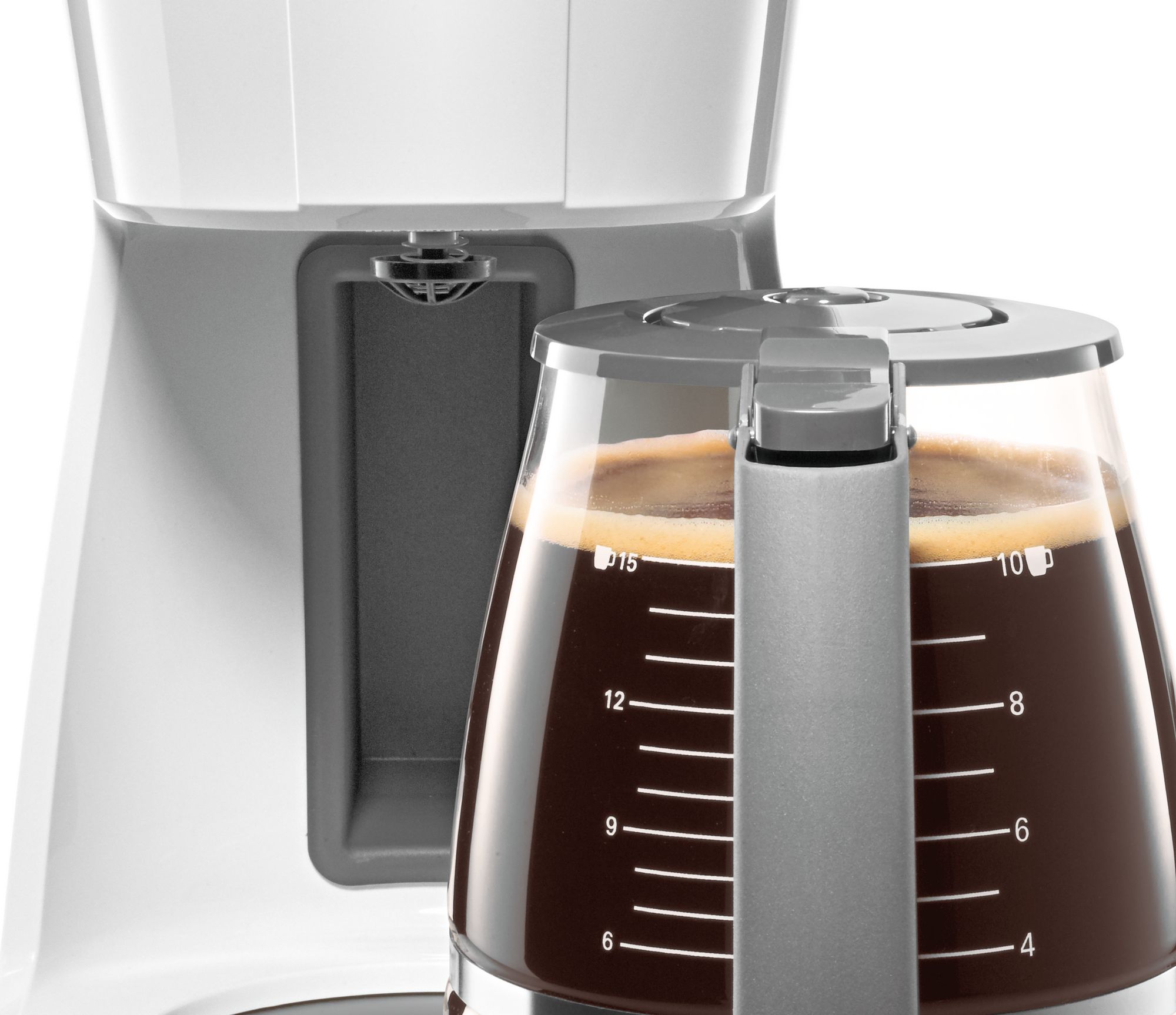PRODUTO RECONDICIONADO # Cafeteira CompactClass Extra Branca TKA3A031--B