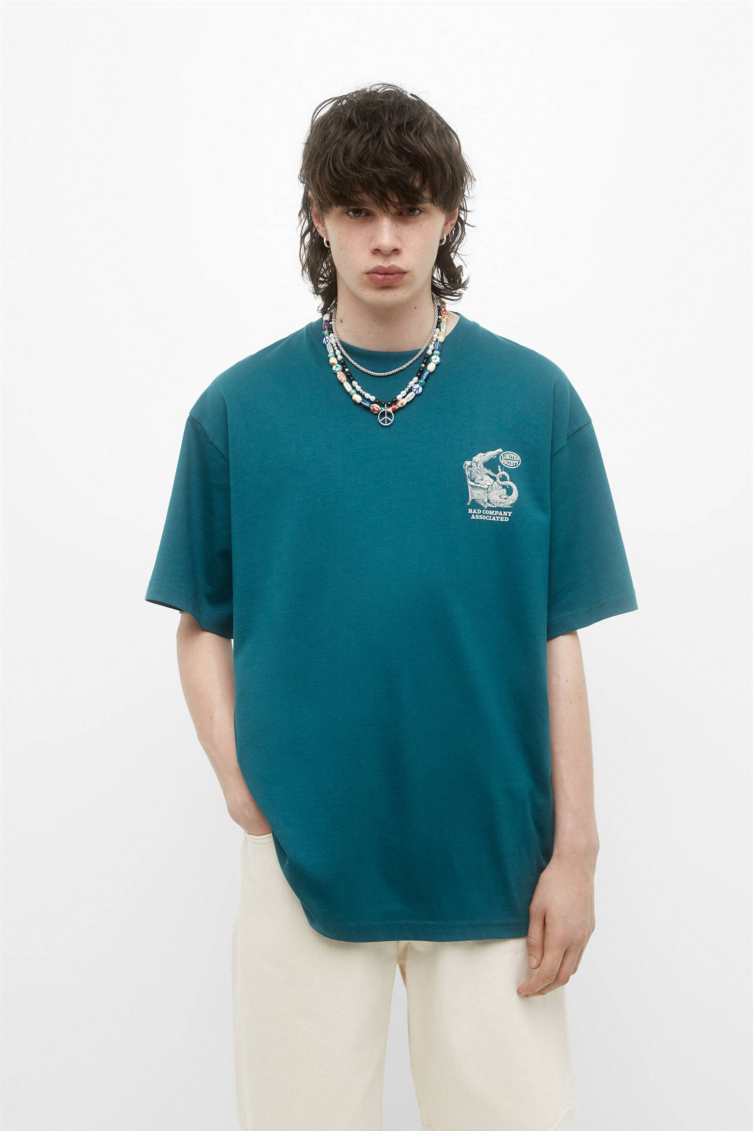 CAMISETA DE MANGA CURTA COM ESTAMPA GRÁFICA - VERDE