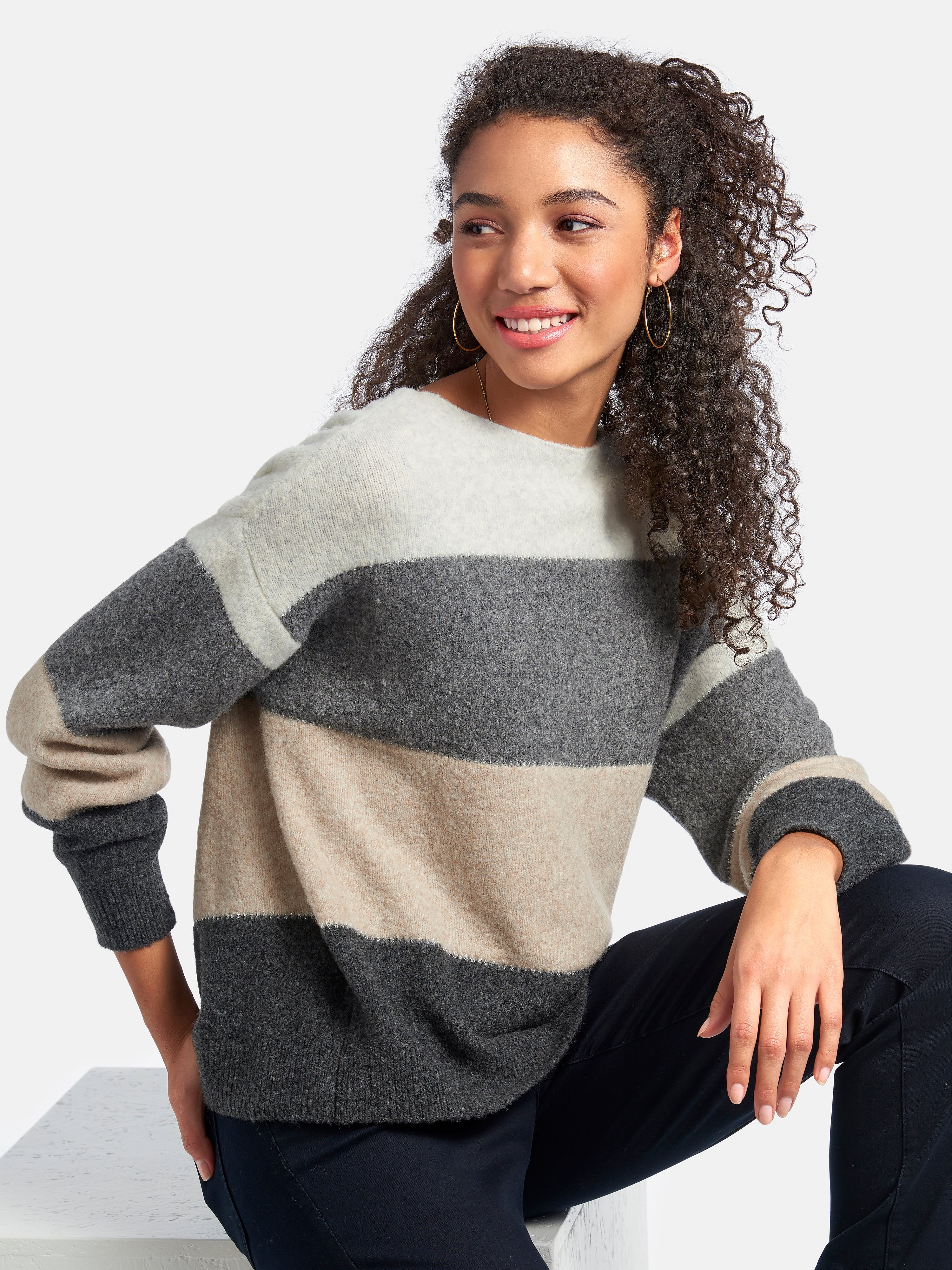 Pullover mit U-Boot-­Ausschnitt