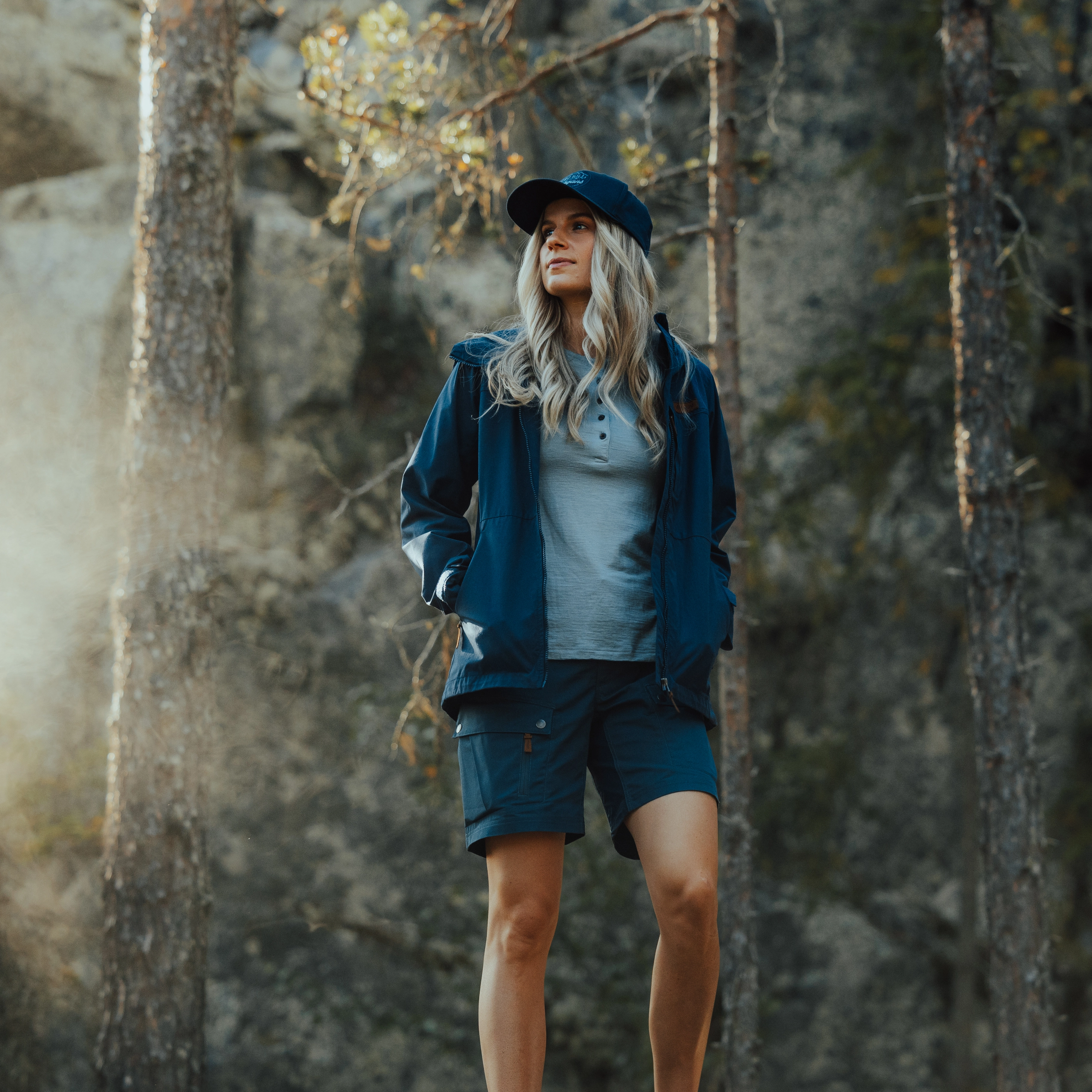 Nordmarka Leaf Light Wind Jacket Women Navy