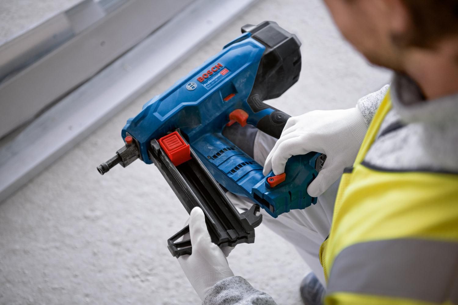 Bosch Professional GNB 18V-38 Accu betontacker 18V 4.0Ah in XL-Boxx - 06019L7002