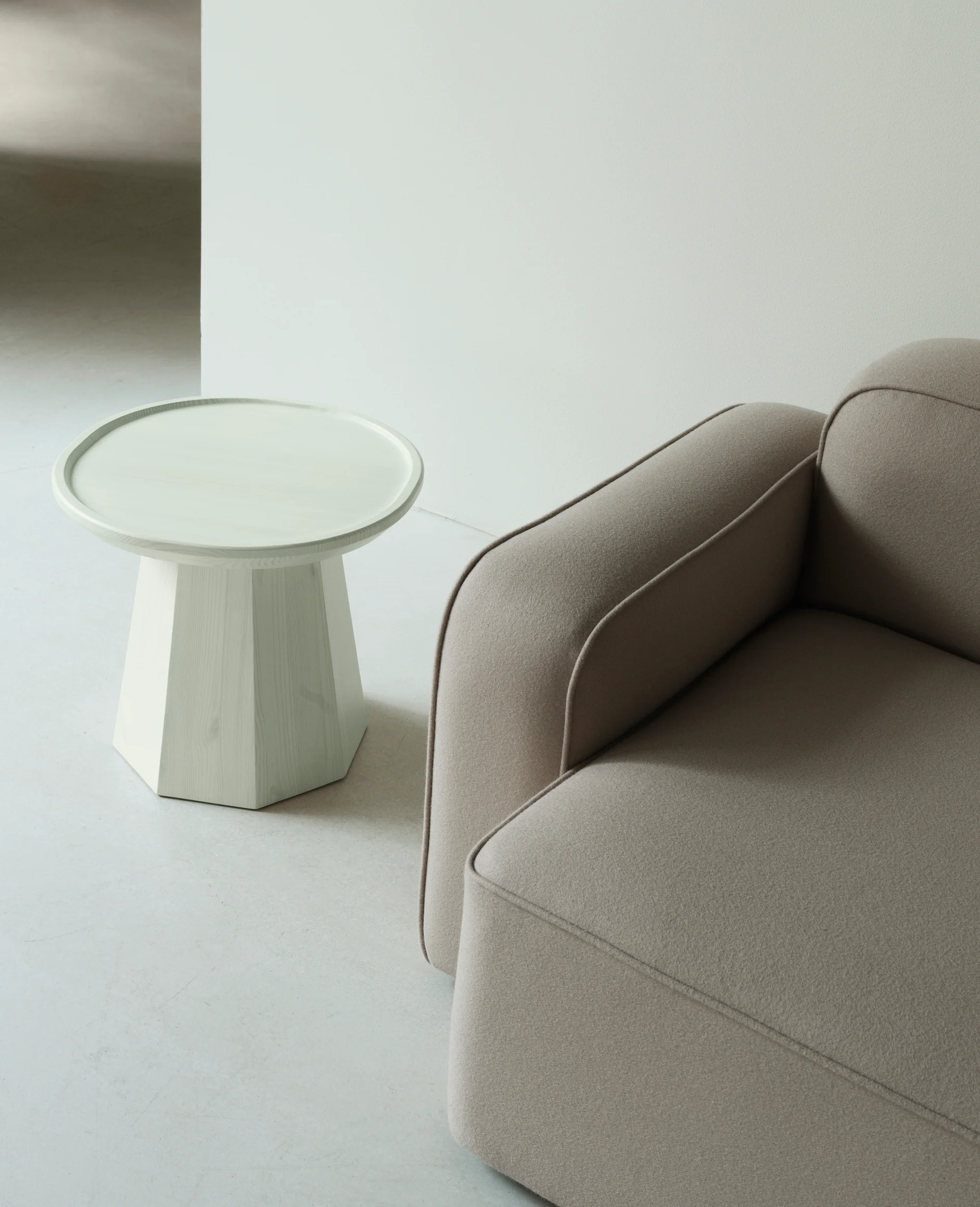 Normann Copenhagen  Pine Small bord - Light Green