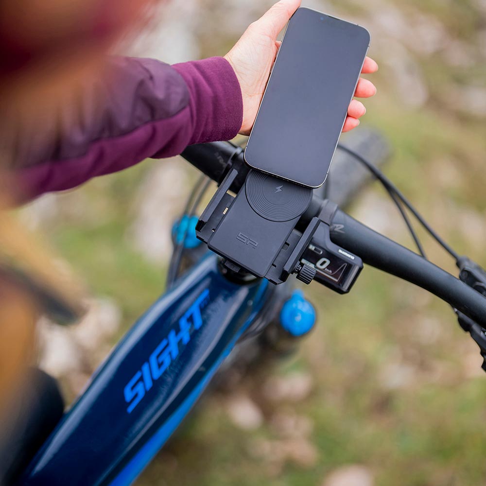 SP Connect - Pince universelle avec chargeur induction SPC+